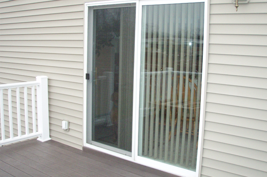 Cudahy-screen-door-repair