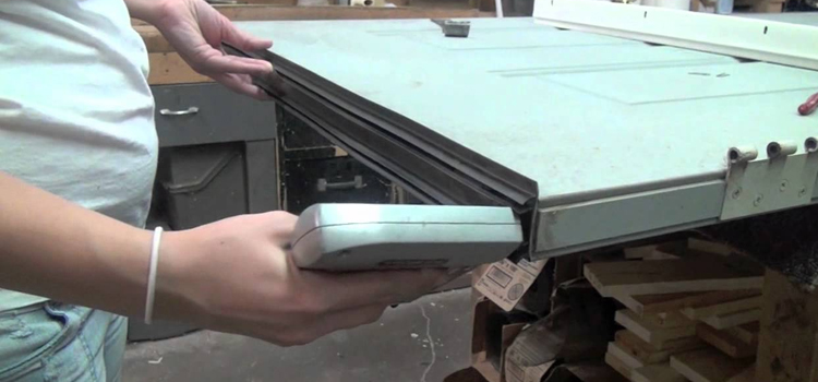 damaged steel door repair Cudahy