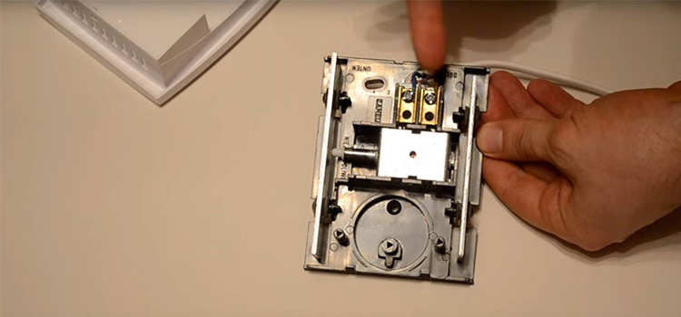 fix door bell in Cudahy